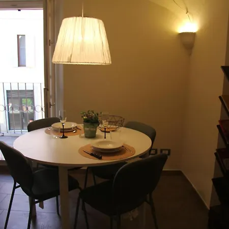 Charming And Modern Nest In The Heart Of The Апартаменты