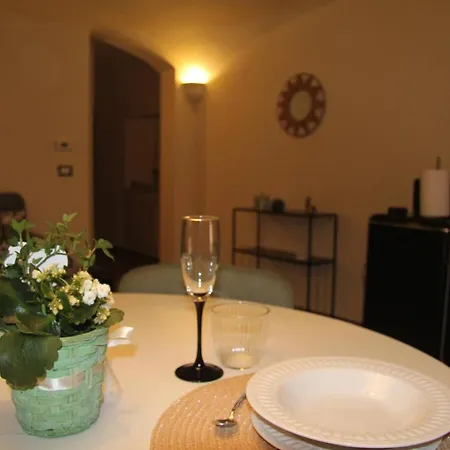Charming And Modern Nest In The Heart Of The Lägenhet *